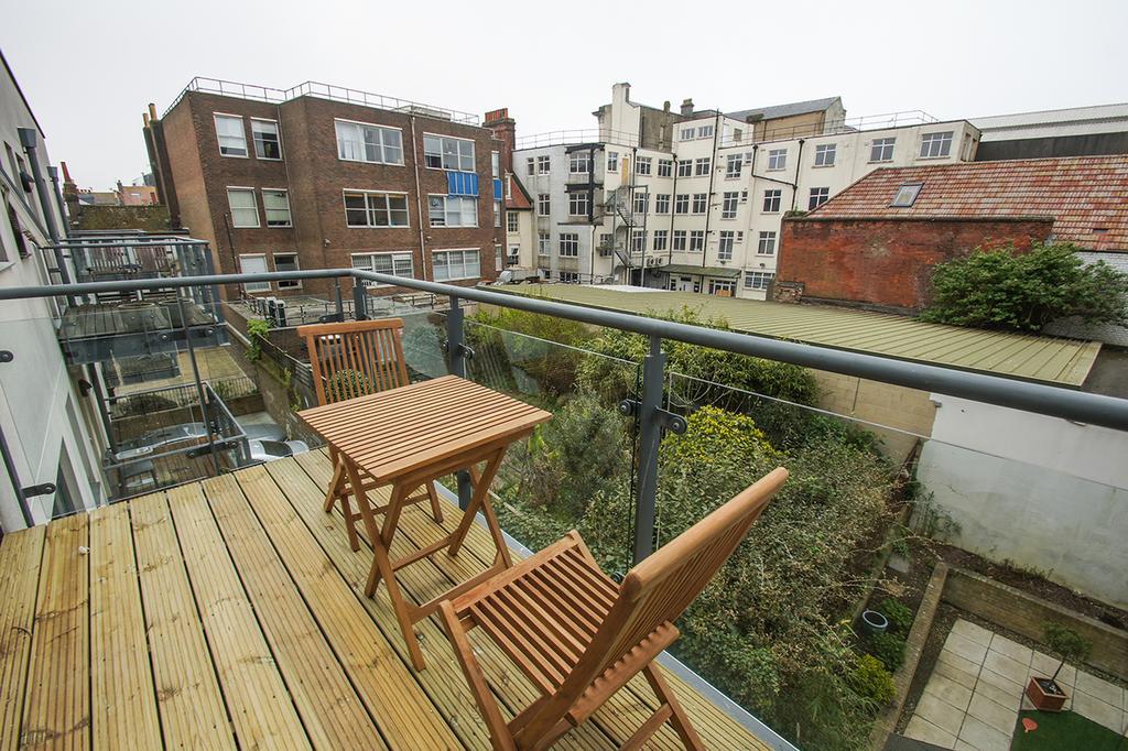 Avalon Balcony Apartment Hove Esterno foto